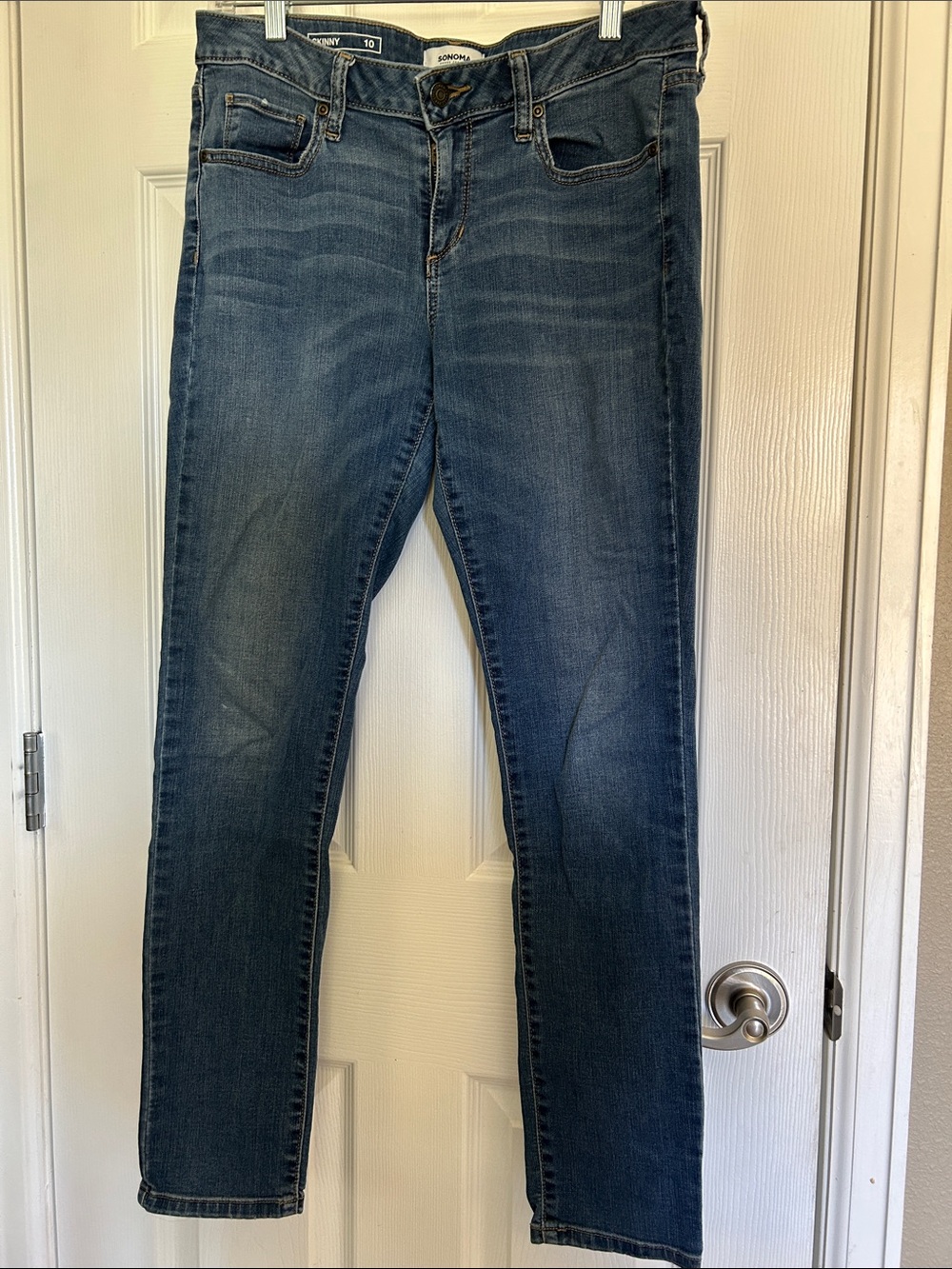 Sonoma skinny blue jeans